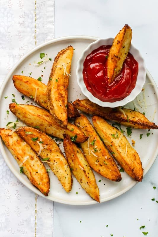 POTATO WEDGES (DESI STYLE)