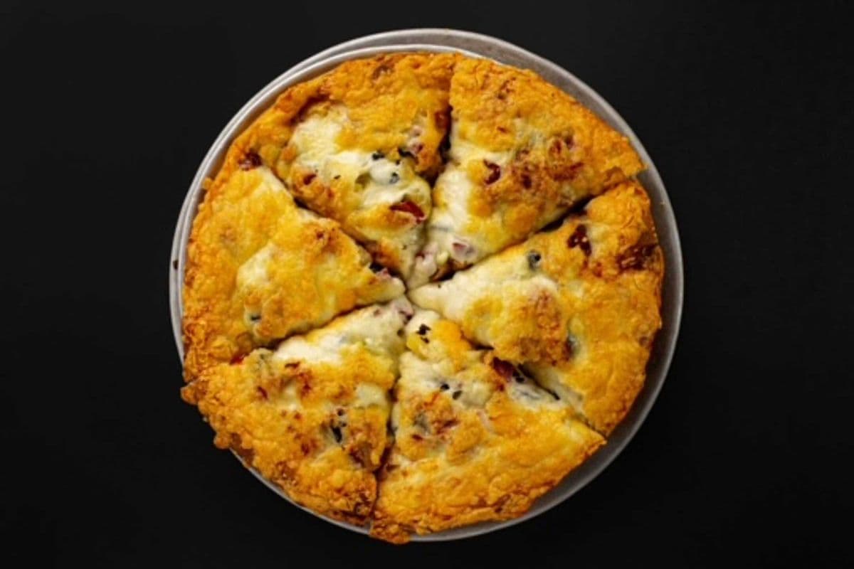 XL (14") - E. Dam Good Pizza