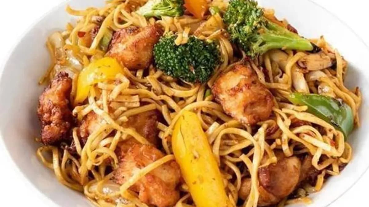 Thai  Style Szcheuan Noodles