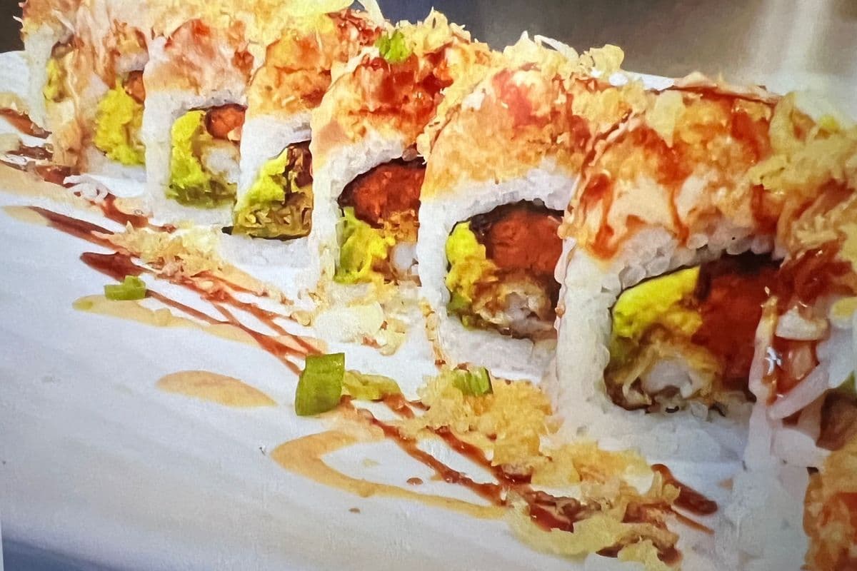 Crispy tuna delight 8pcs （脆皮金枪鱼卷8片）