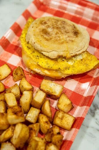 Combos muffin anglais et œuf / English muffin egg combo