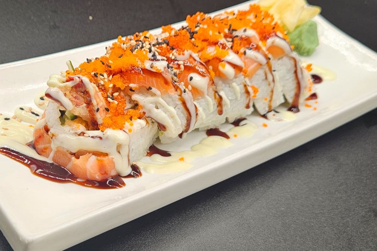 Sakura Roll (8 pcs)