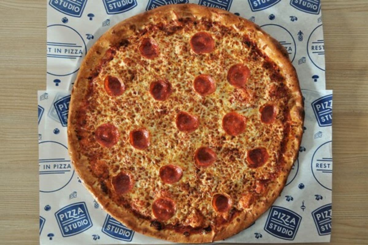 16" Pepperoni Pizza