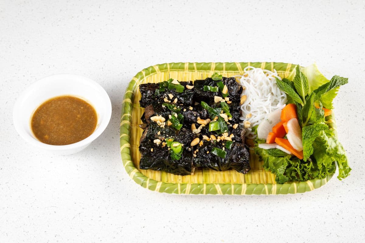 Bò Nướng Lá Lốt