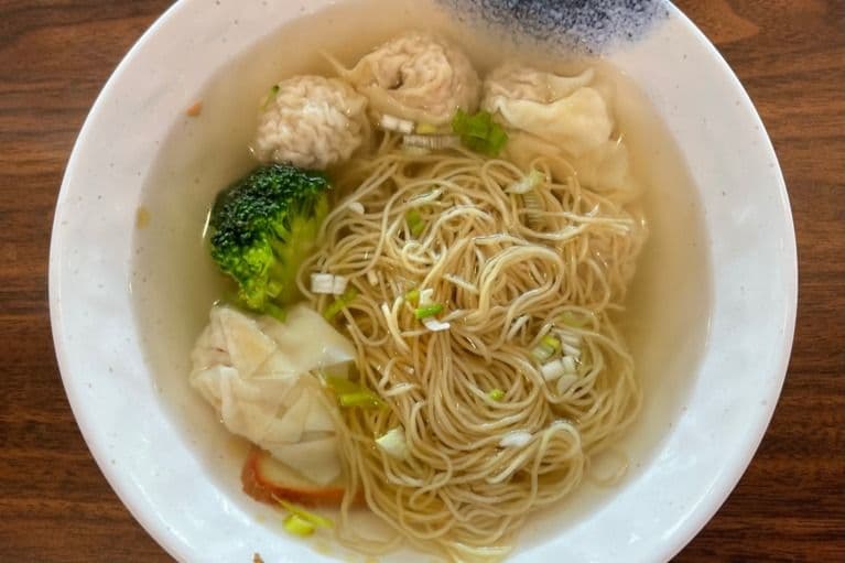 Wonton Soup with Noodle (馄饨面)
