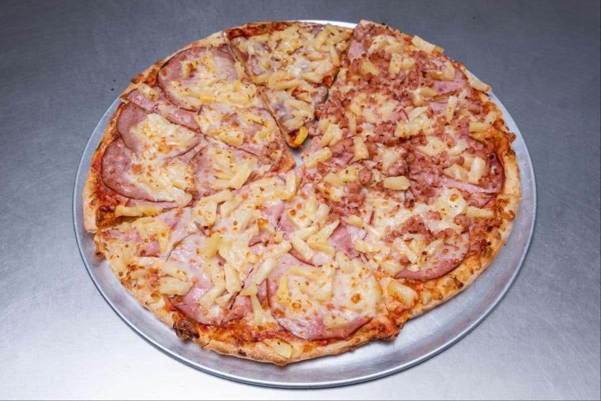 Large Hawaiian Pizza
