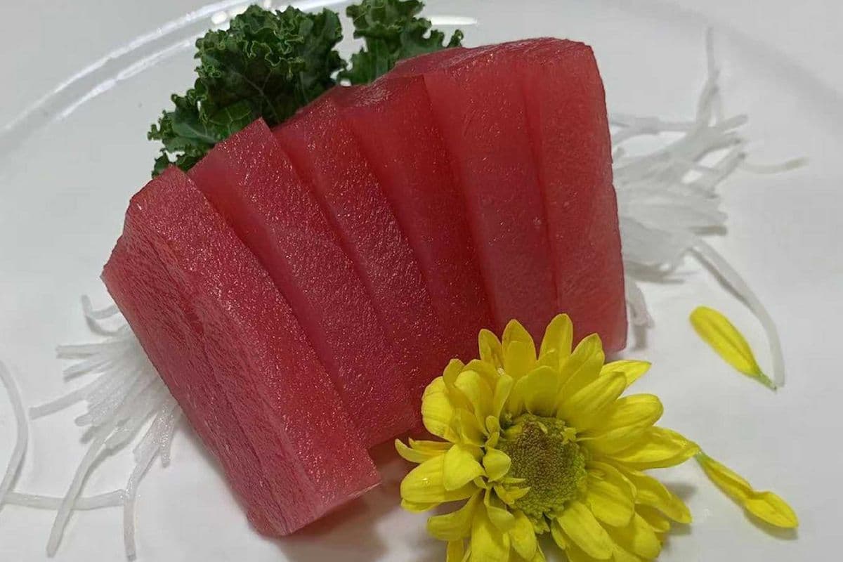 M03. Red Tuna (3pcs) 吞拿刺身