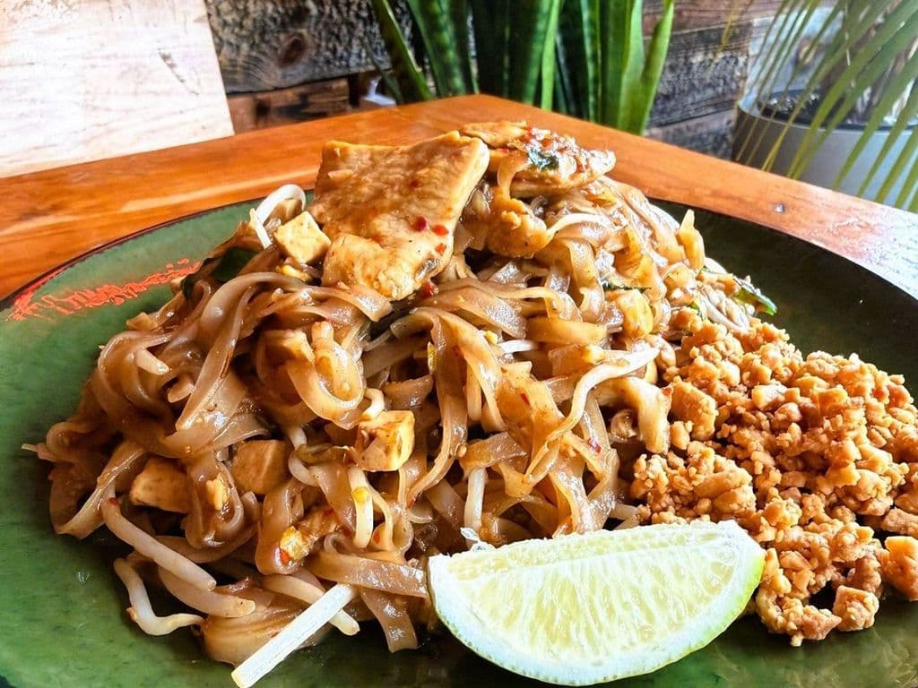 Sukhothai Pad Thai Chicken