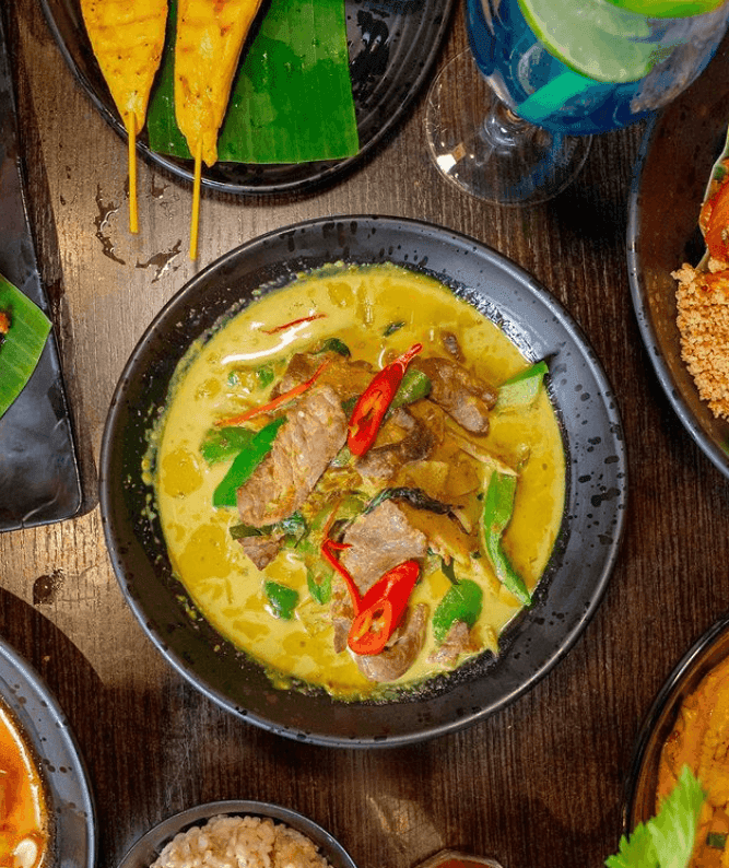 5. Green Curry Chicken