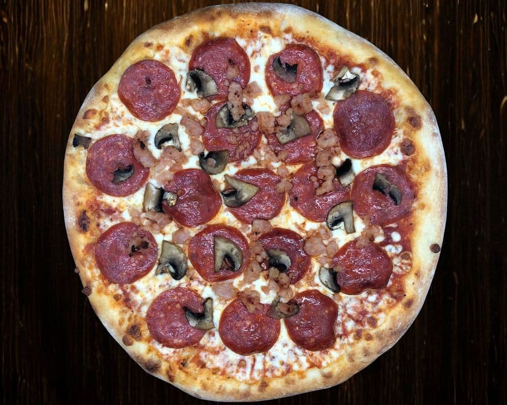 Canadian Pizza