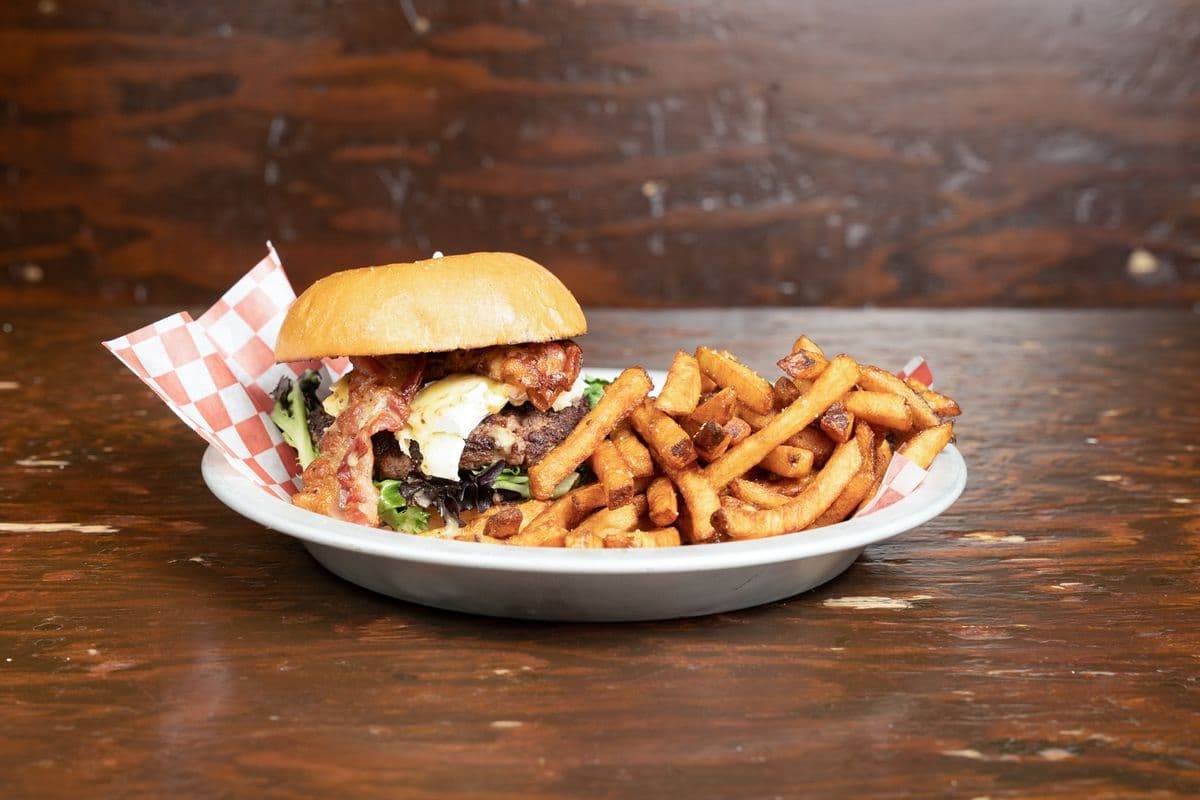 Burger El Jefe / El Jefe Burger