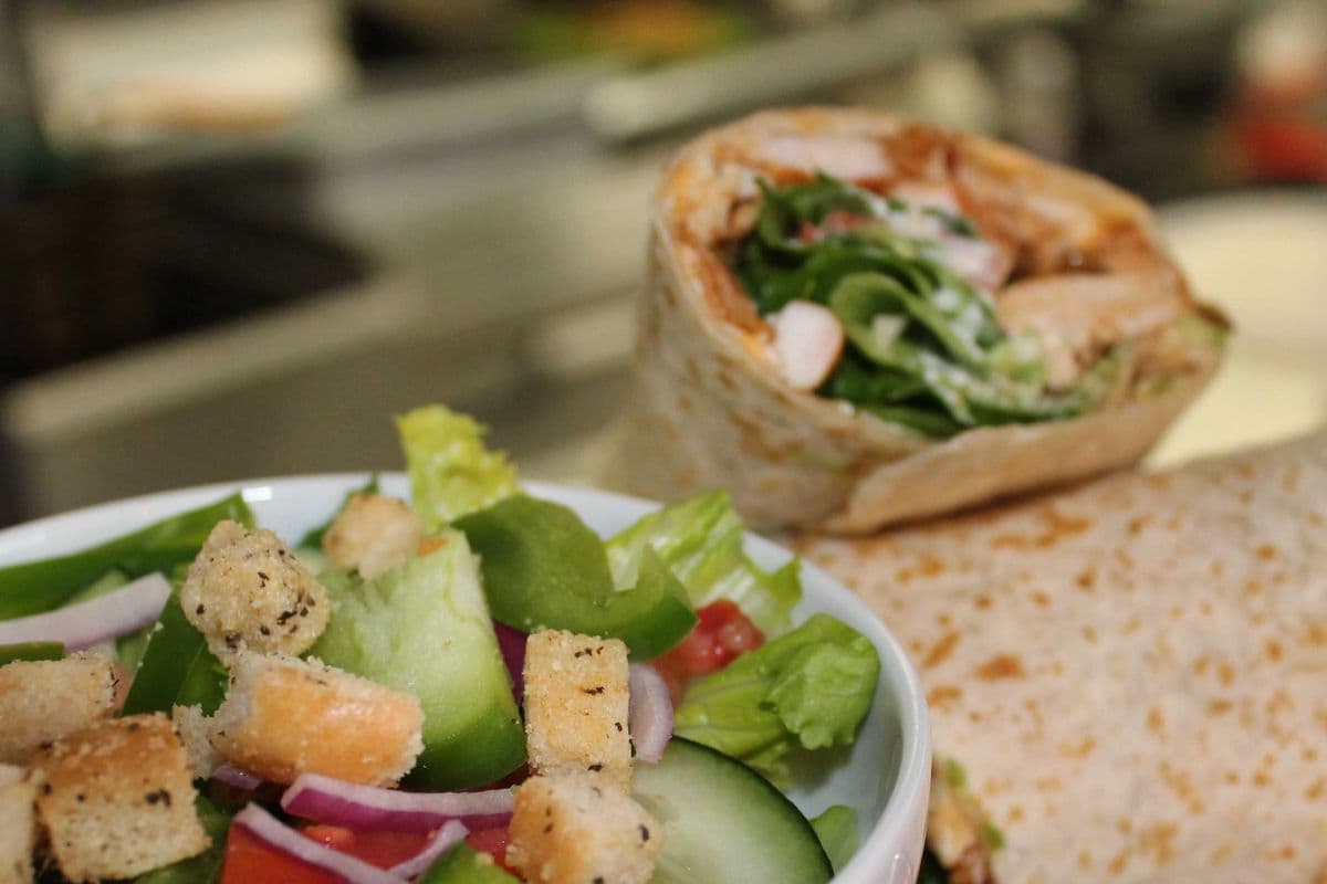 Trio Club Wrap