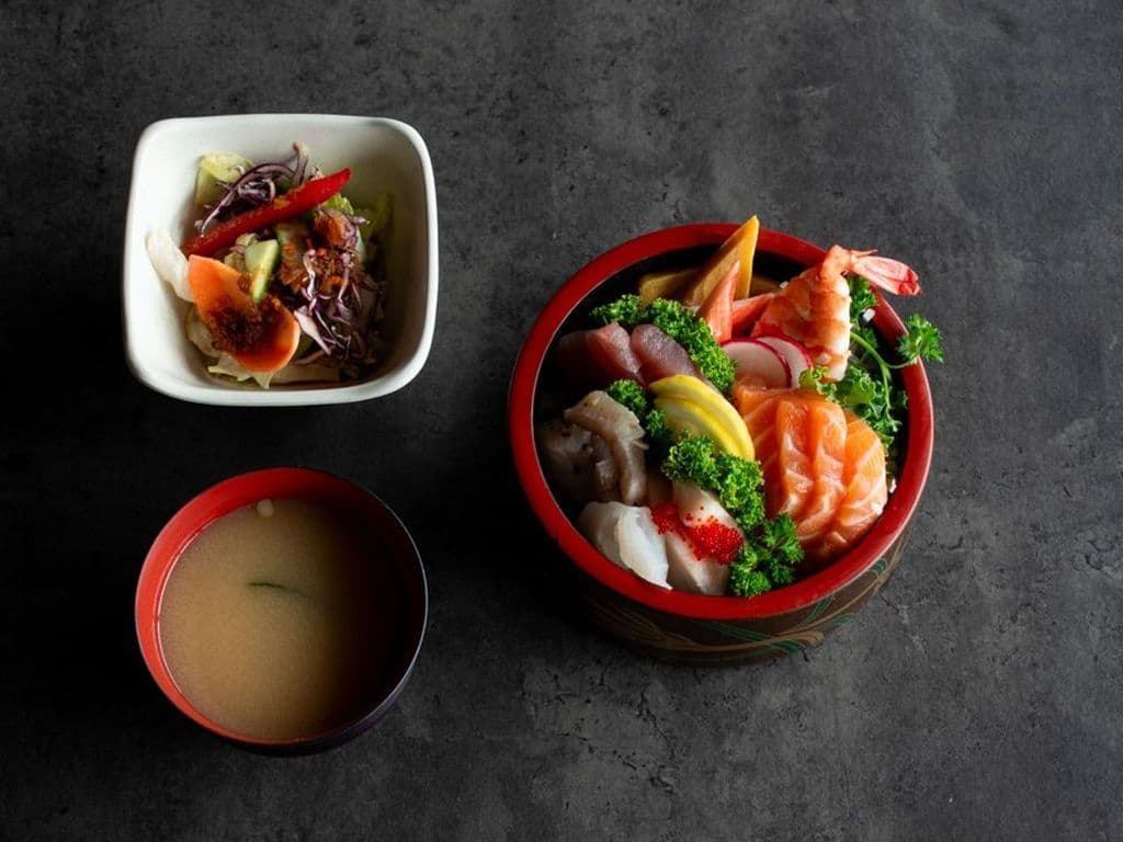 Chirashi (Entrée)