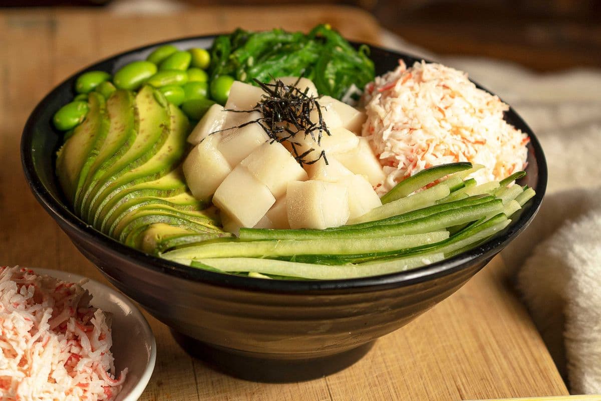 White Tuna Poke Bowl