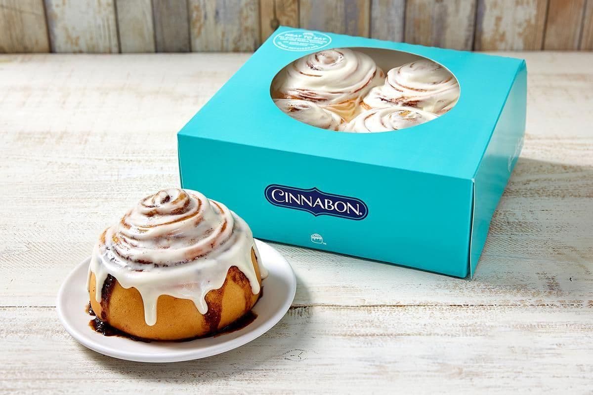 4 Pack Classic Original and Caramel Pecan Combo