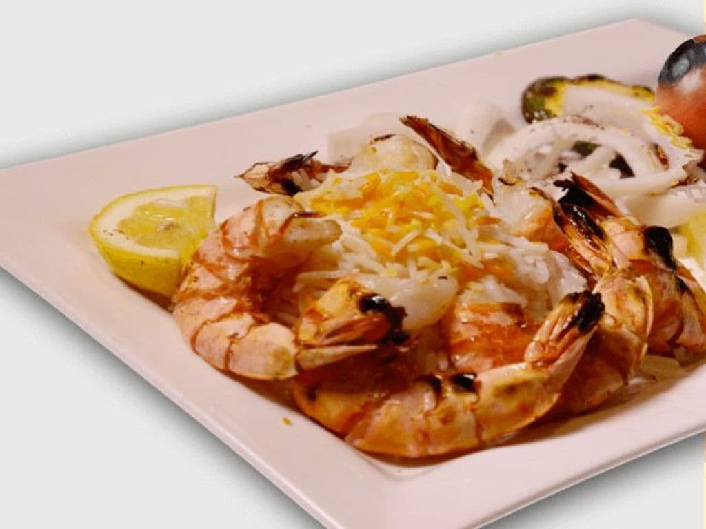 48. Crevettes grillées  / Grilled Shrimp