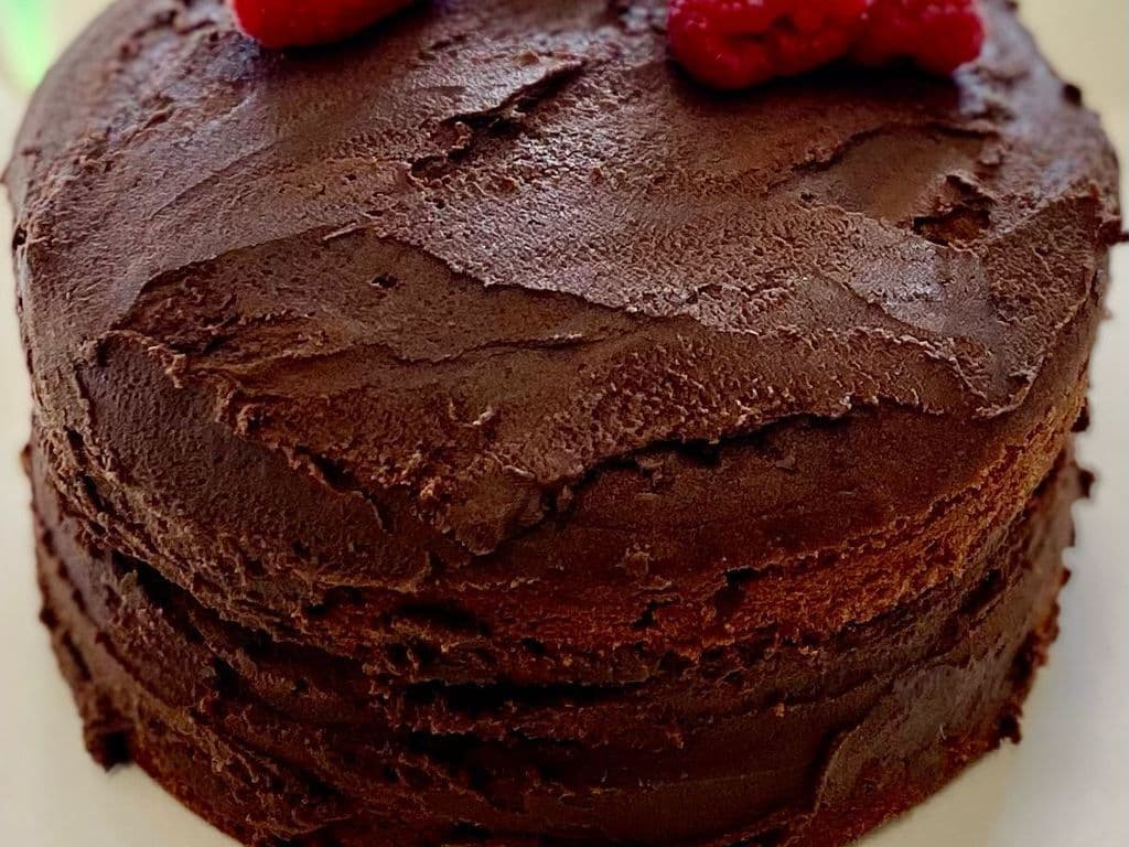 Nutella Cake Full Cake (6"Serves 4-5) (1)