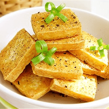 Salt and Pepper Tofu 椒盐豆腐 / *NEW* Tofu fries avec sel et poivre