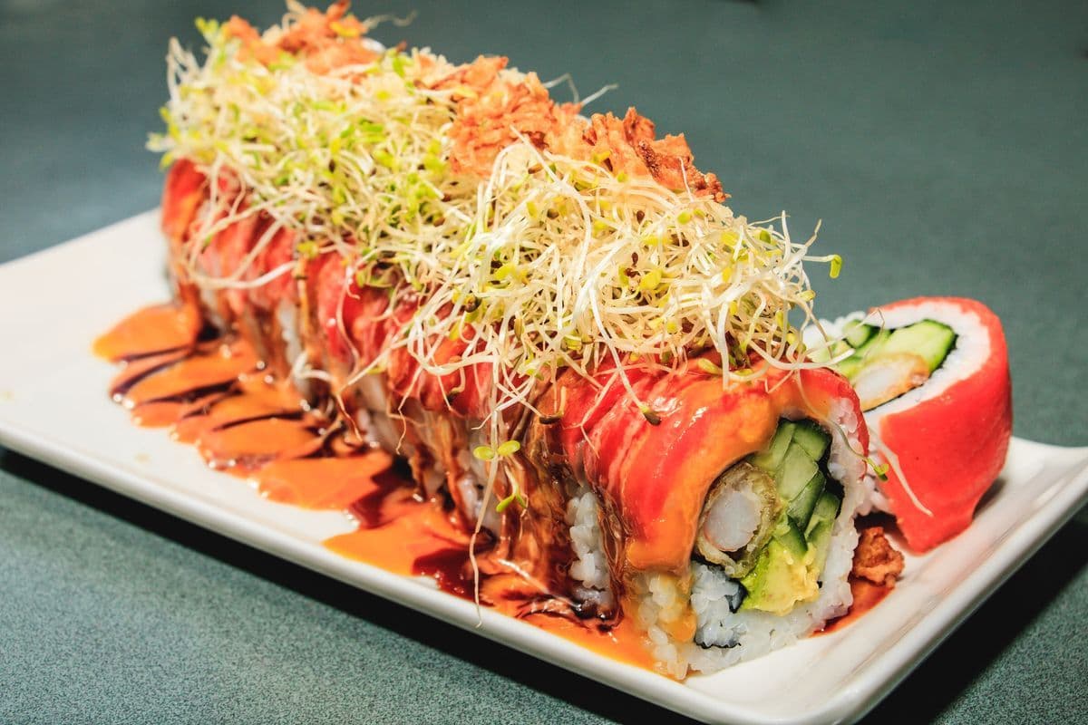 Crunch 'N' Munch Roll (10 pcs)