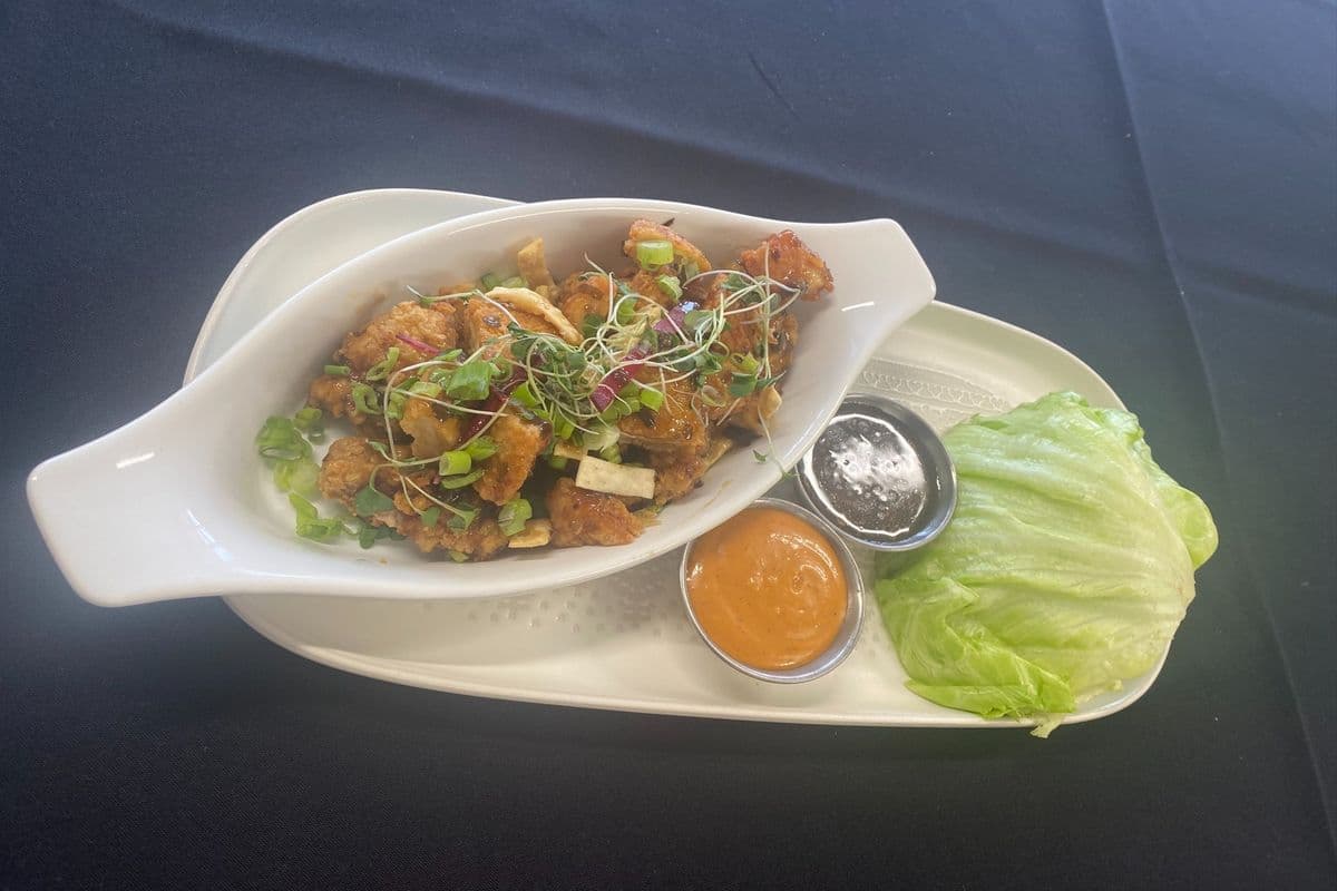 Sesame Chicken Lettuce Wraps