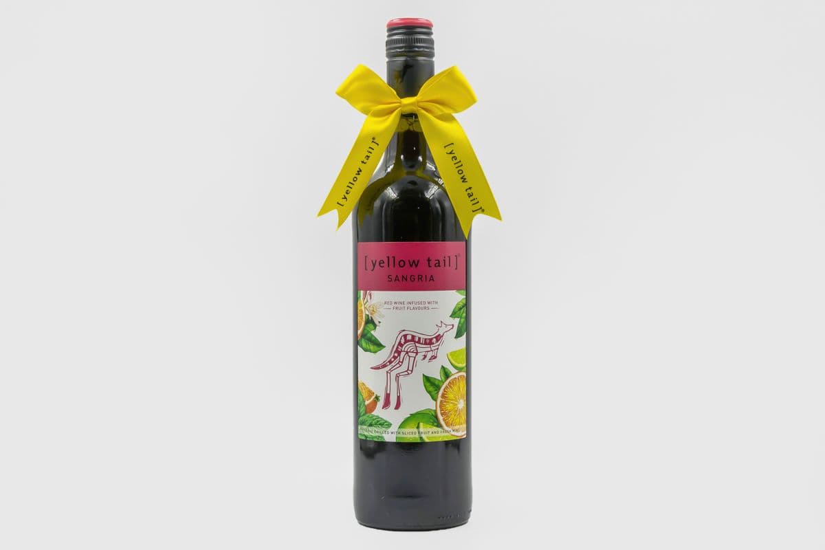 Yellow Tail Sangria (750 ml) (1 x 750)