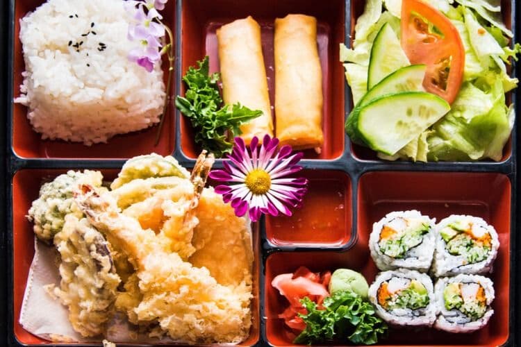 B9. Shrimp and Vegetable Tempura Lunch Bento