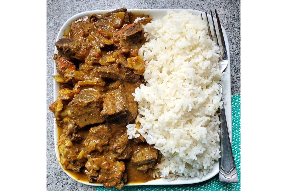 Buy One, Get The 2nd 40% Off - Goat Curry Meal (Lunch Size)