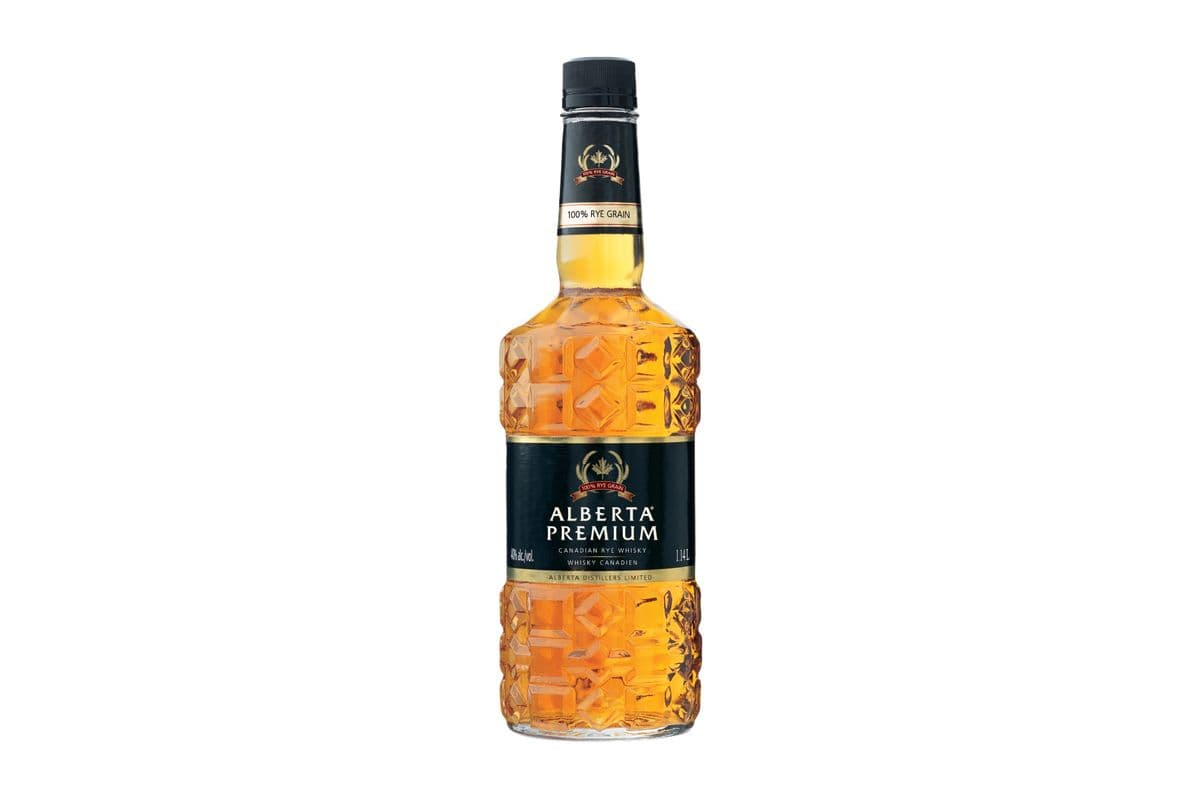Alberta Premium Canadian Whisky (1.14 L)