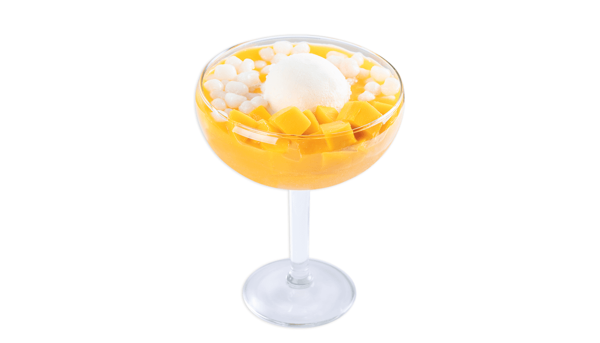 Mango and Mini Glutinous Rice Balls with Vanilla Ice Cream - 雪山芒果小丸子