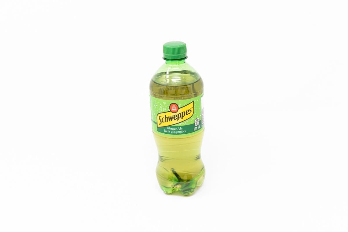 Schweppes (591 ml)