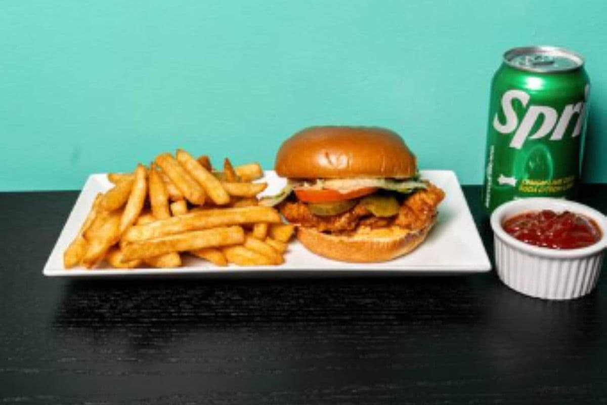 Spicy Chicken Burger Combo