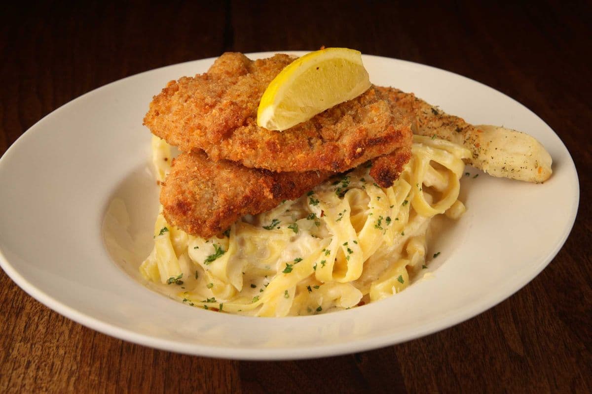 Fettuccine Alfredo