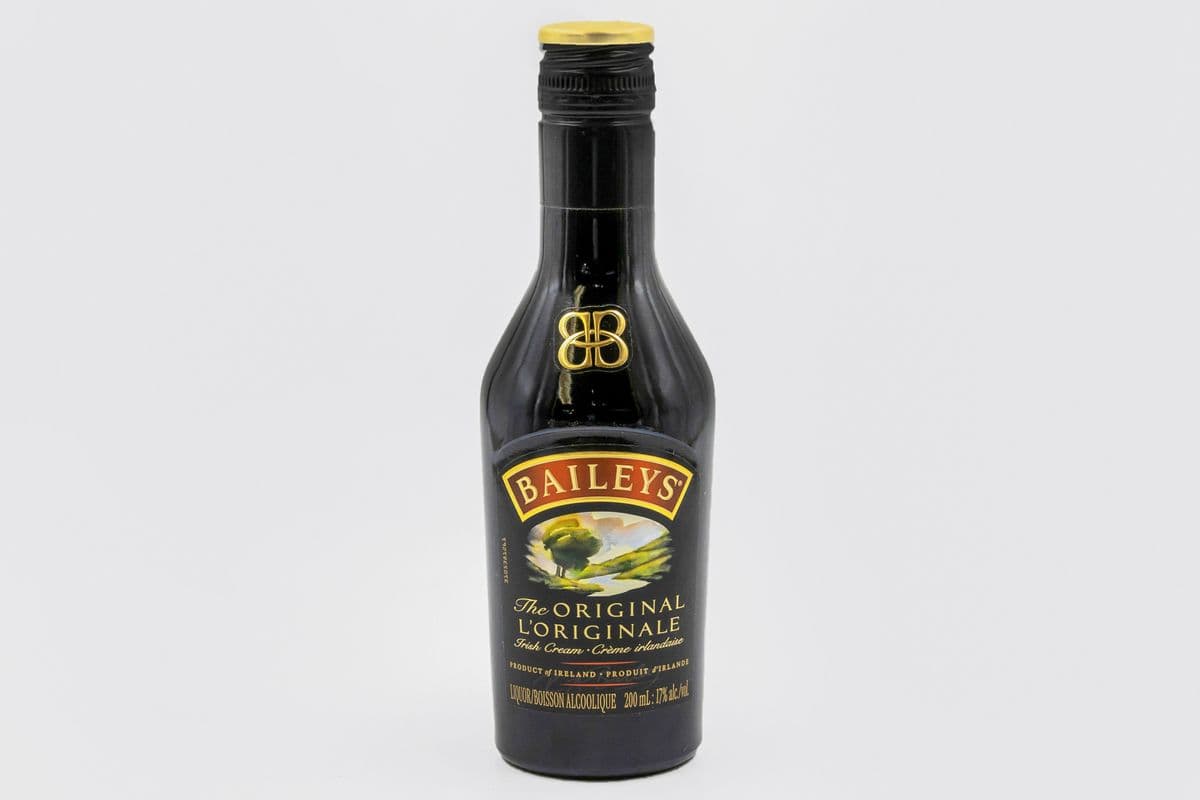 Bailey’s Irish Cream Liqueur (1 x 200 ml)