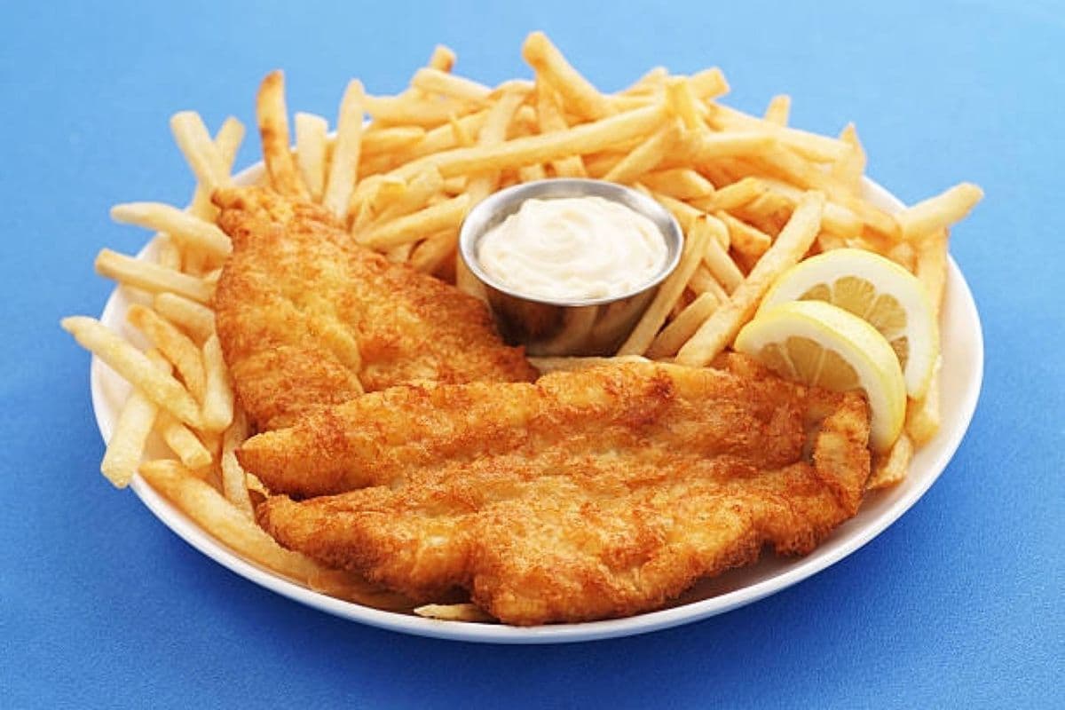 Fish and Chips Combo (838 Cal)