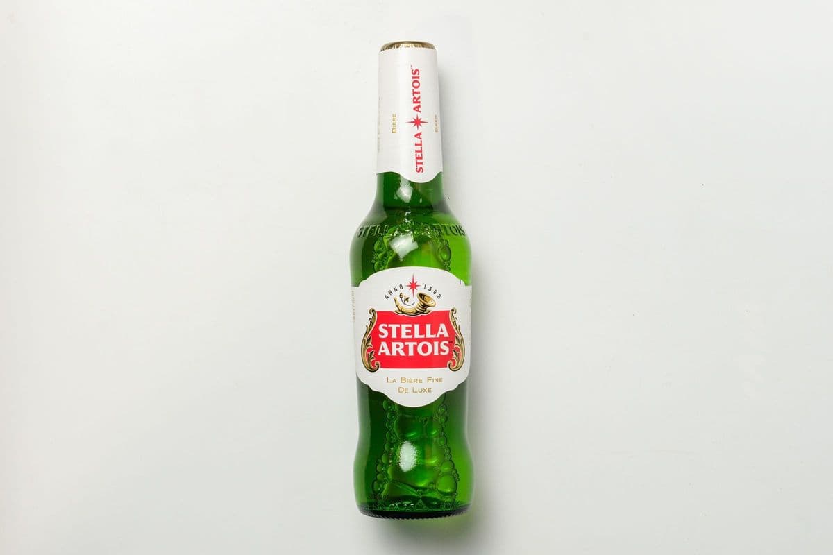 Stella Artois (6 x 330 ml Bottles)