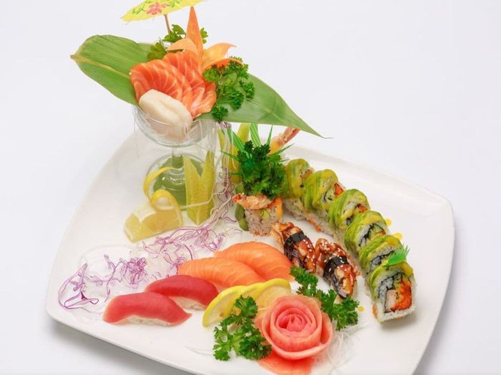 4801. Sushi and Sashimi Boat A