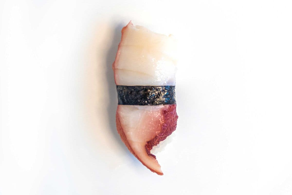 09. Nigiri à la pieuvre / Octopus Nigiri 2pcs