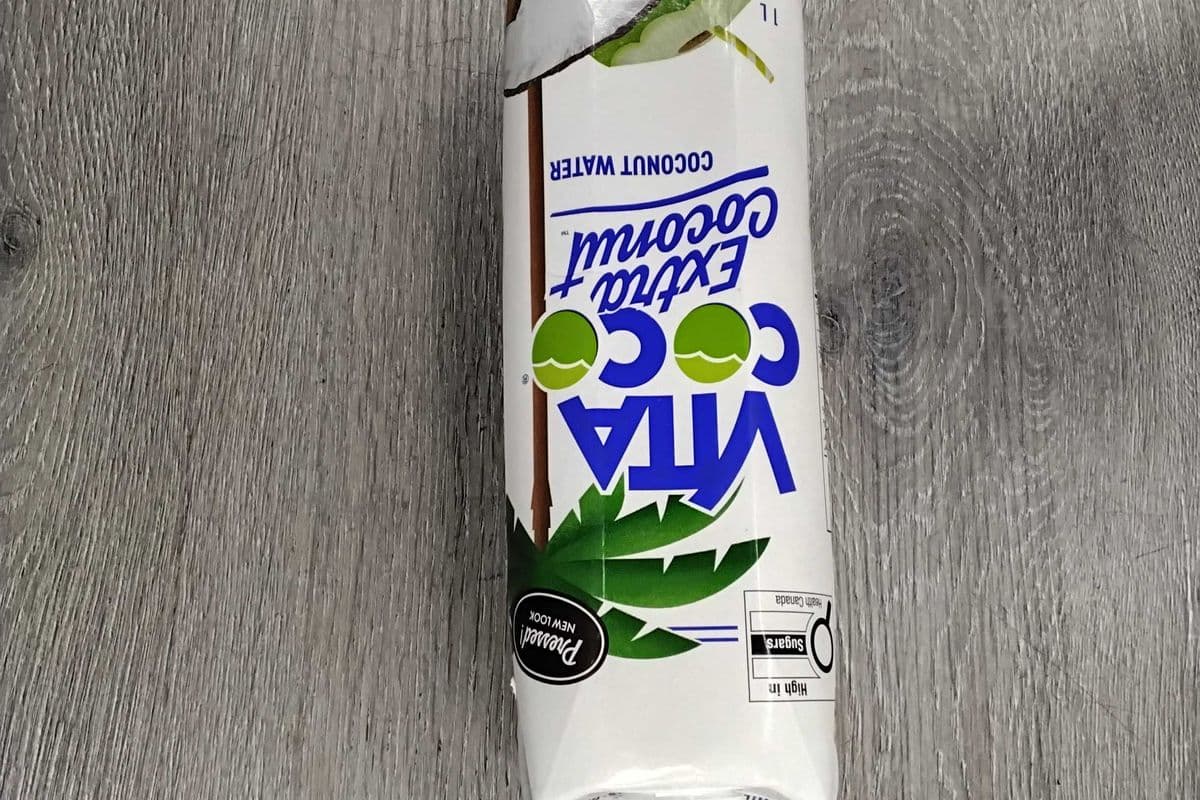 Vita coco coconut water extraa coconut (1L)