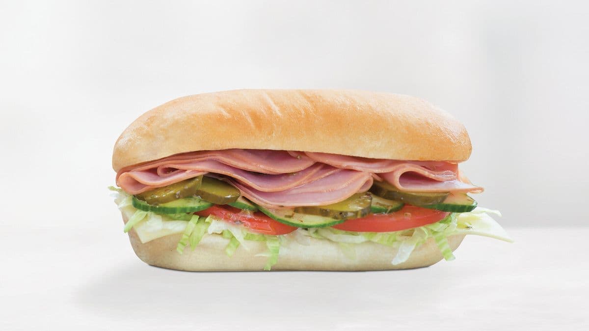 Small Ham Sub / Petit sandwich au jambon