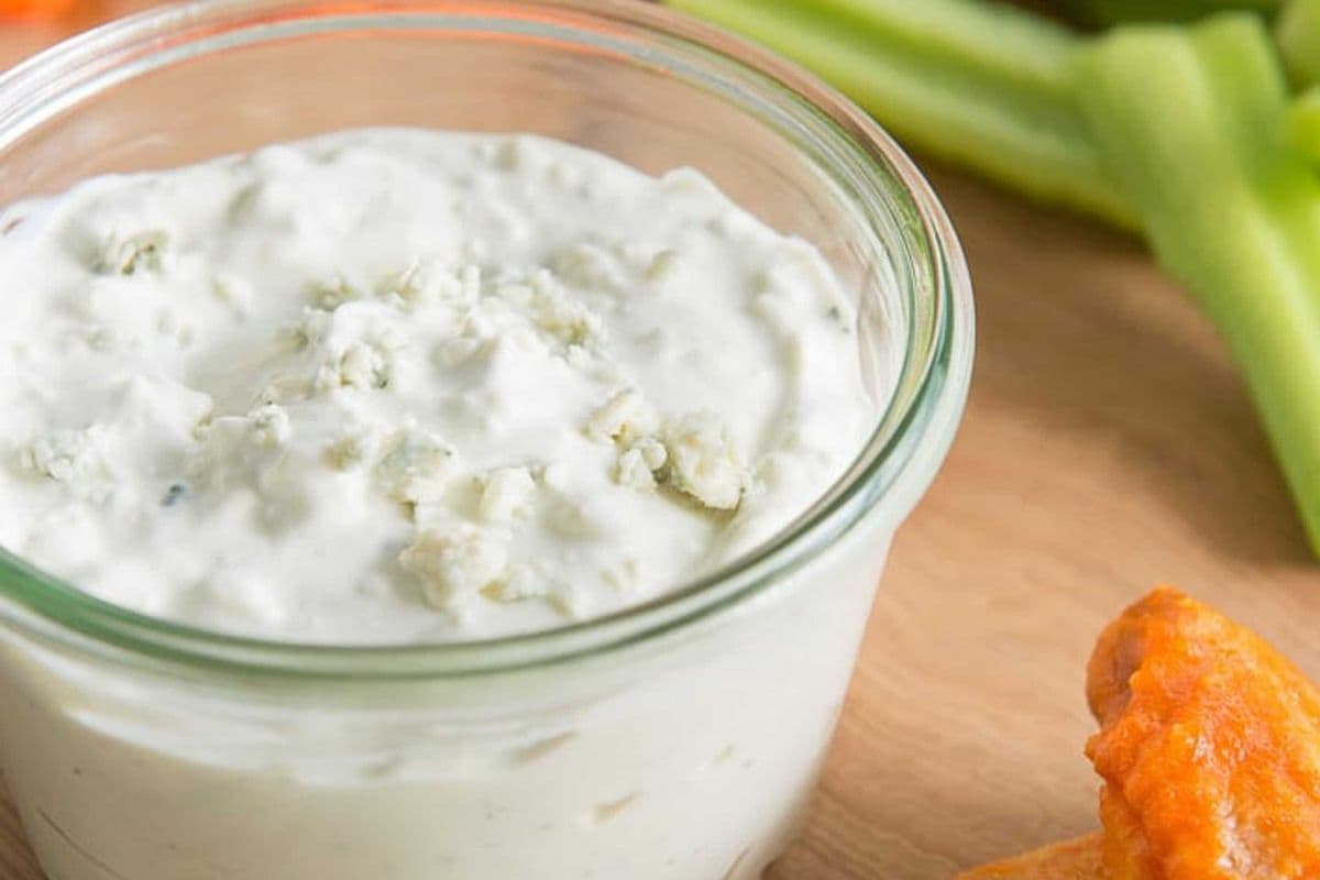 Blue Cheese Dipping Sauce (2 oz)