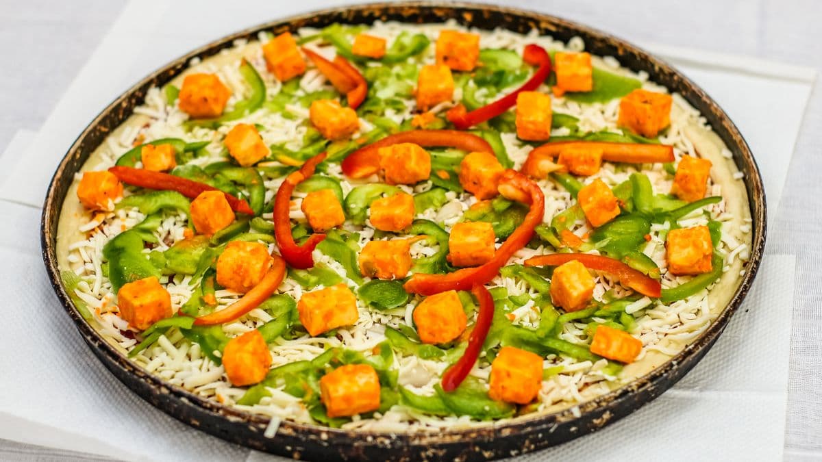 Paneer Tikka Pizza