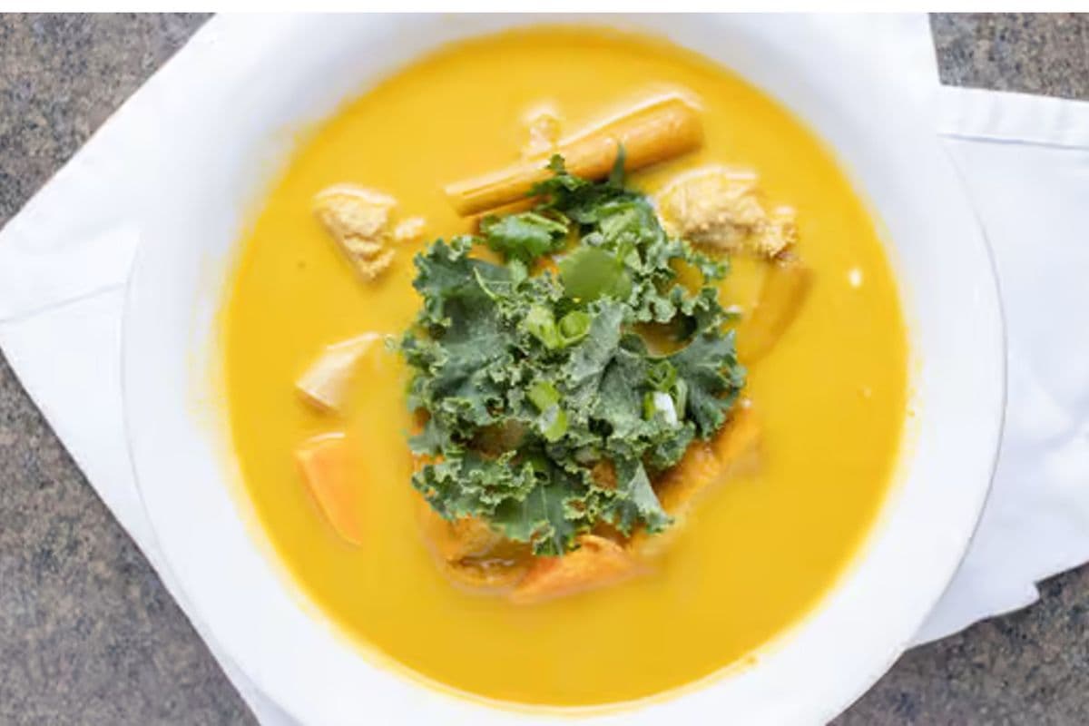Vegan Curry Noodle Soup