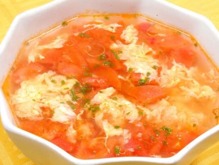 Egg and Tomato Soup