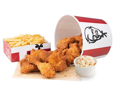 6 PIECE BUCKET AND 2 LARGE SIDES