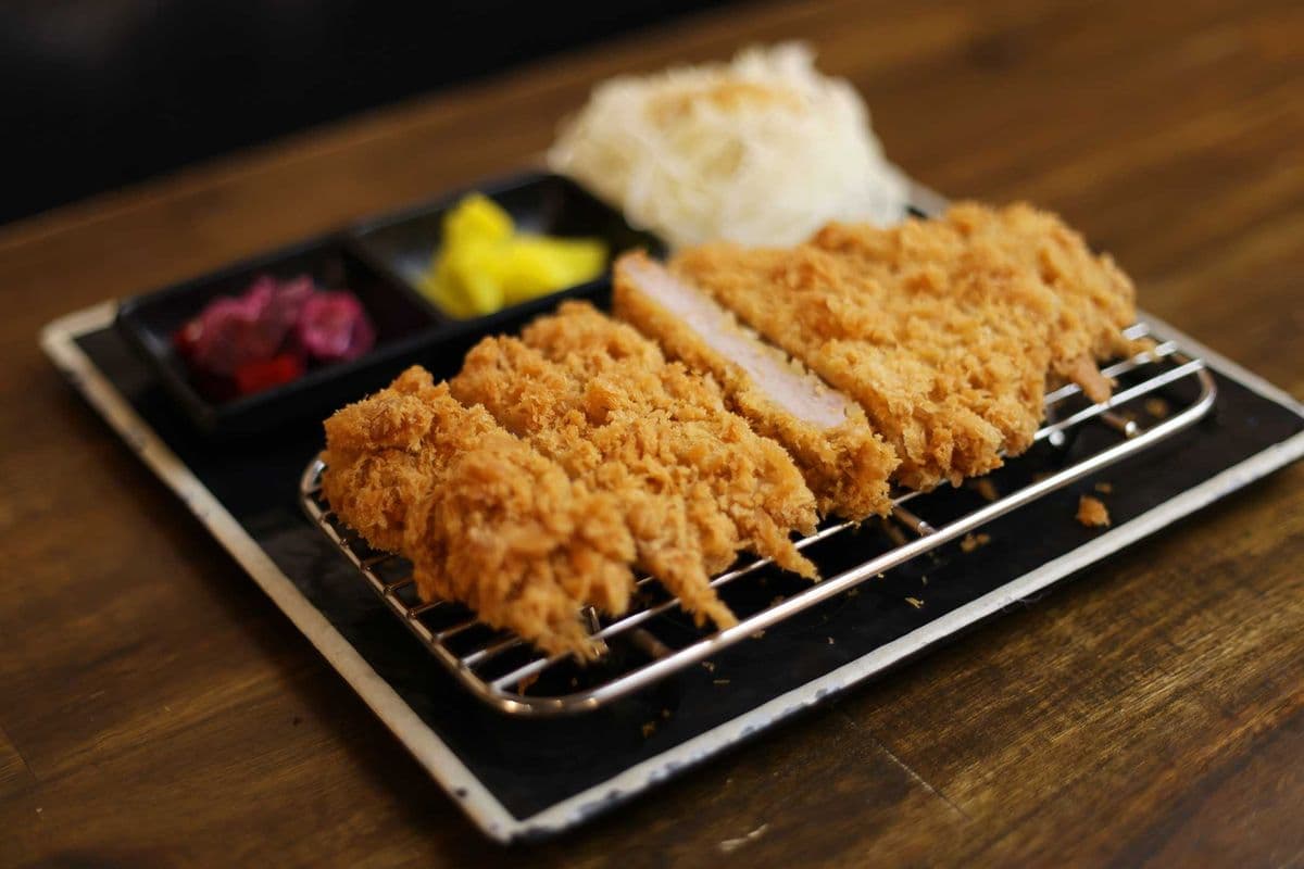 Hire Katsu
