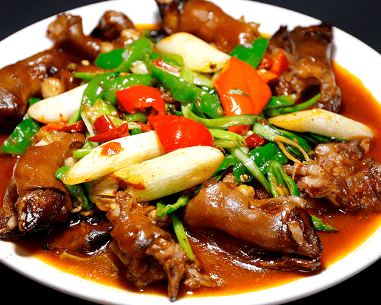 Pieds d'agneau épicés / Spicy Lamb Feet (Moyen/ Medium)