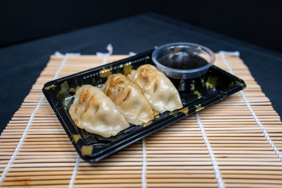 Chicken Gyoza (3 pcs)