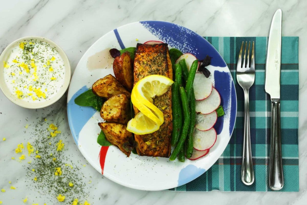 Lemon Dill Salmon (440 Cal)