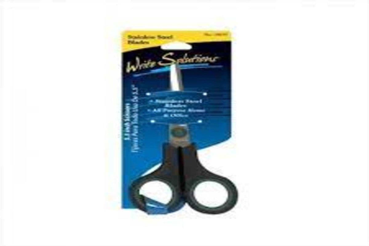 All purpose 5.5 scissors