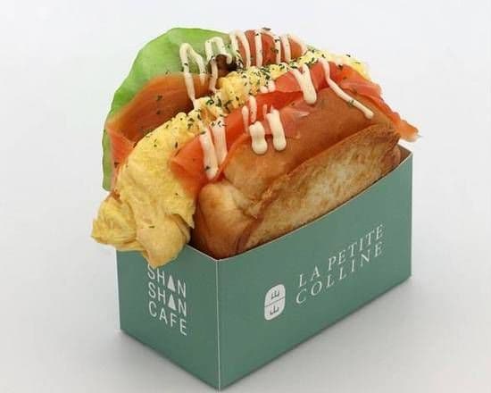 Smoked Salmon Toast